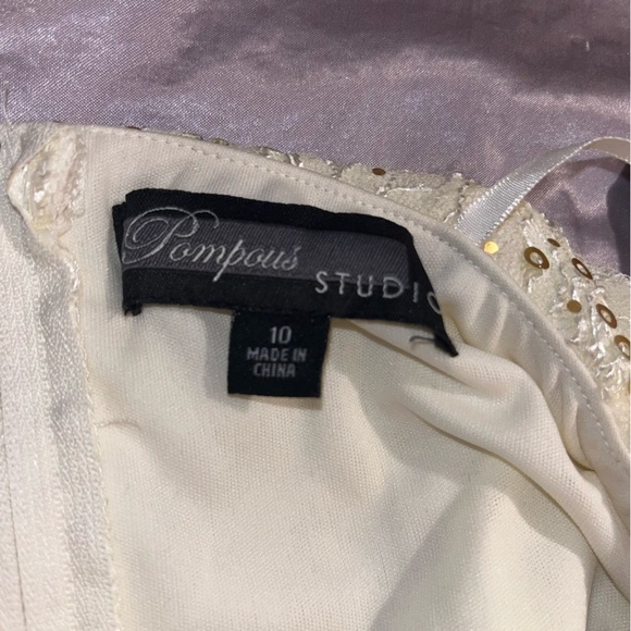 White strapless dress with gold sequence - Picture 2 of 4